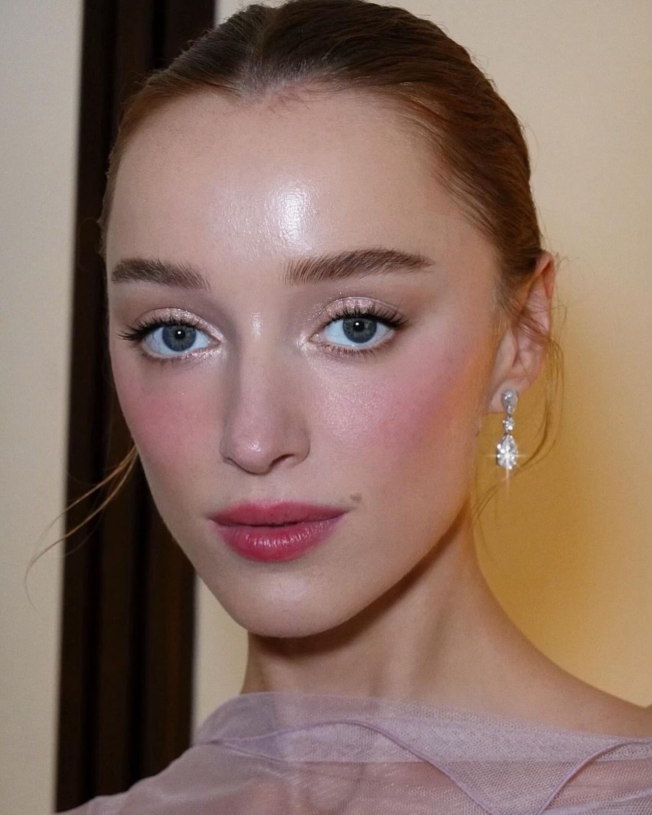 Phoebe Dynevor at Met Gala Photoshoot 2024 May3